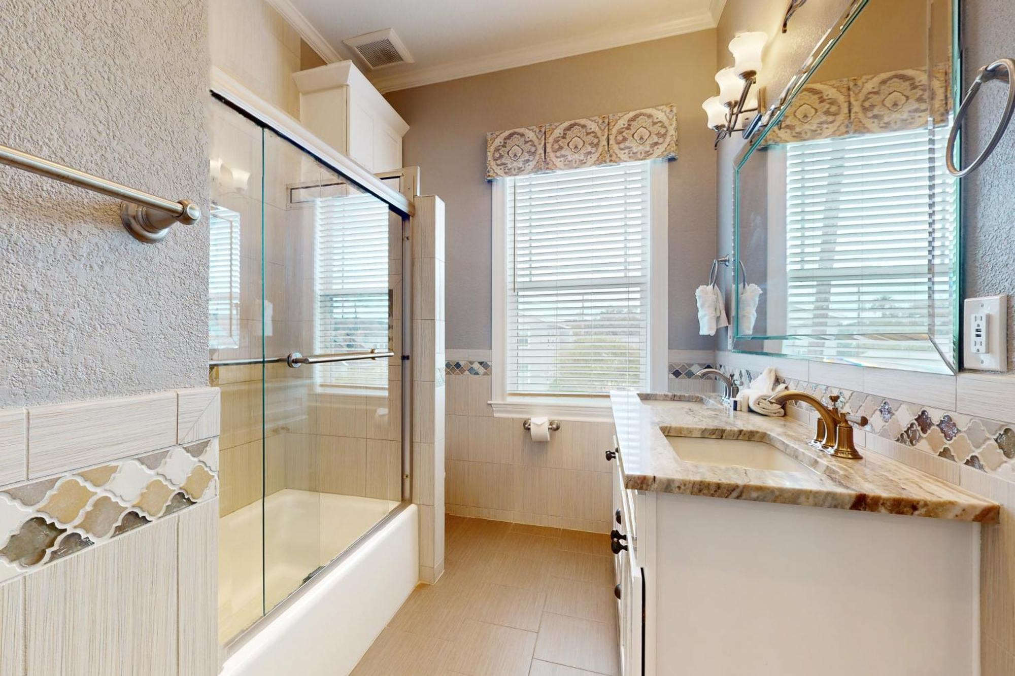 The Beachy & Charming Whale Galveston Room photo